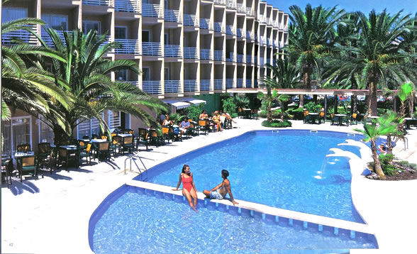 Hotel Palmira Isabela Santa Ponsa Luaran gambar